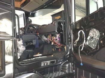 Verkabelung - Scania R500 "Ghost Rider" Jens Bode - Verkabelung -    alle Kabel von AIV   